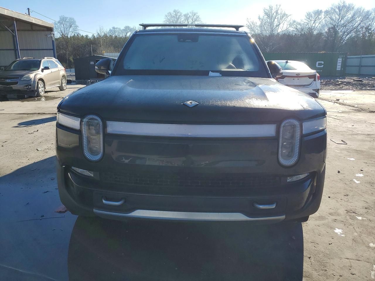 2024 Rivian R1S Adventure