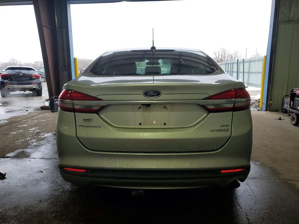 2017 Ford Fusion se Hybrid