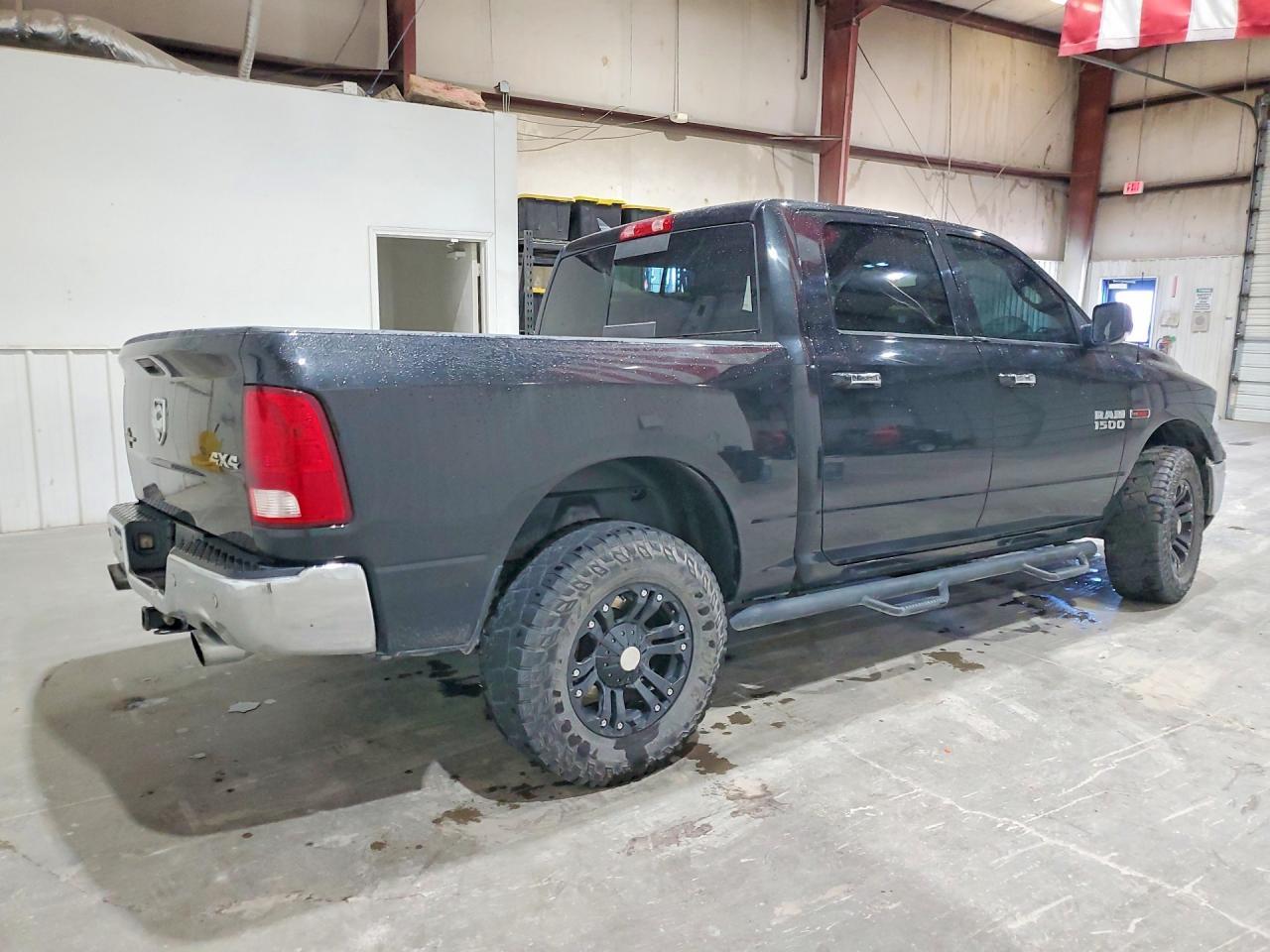 2017 Dodge RAM 1500 SLT