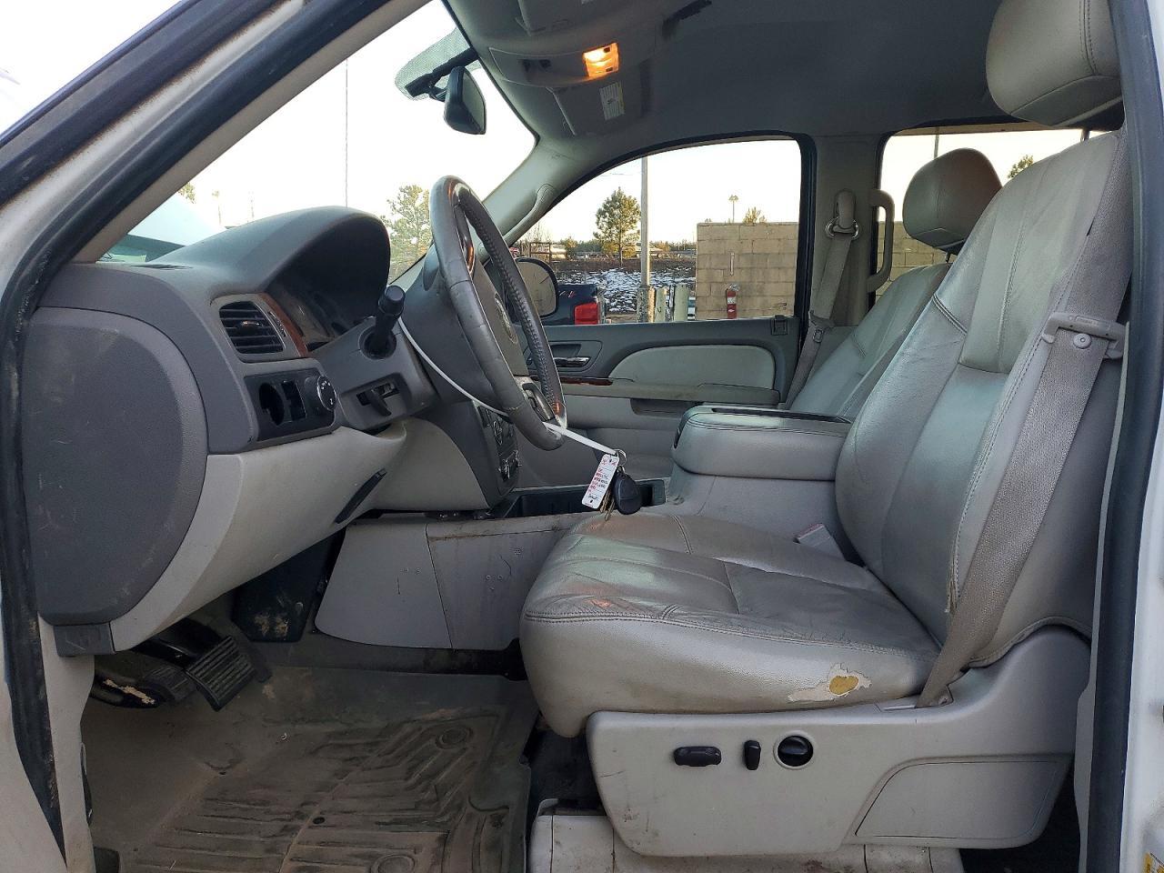 2010 GMC Sierra K1500 slt