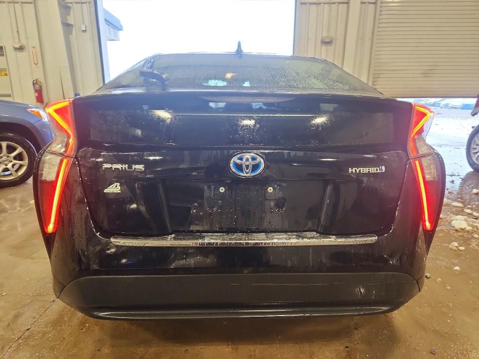 2016 Toyota Prius