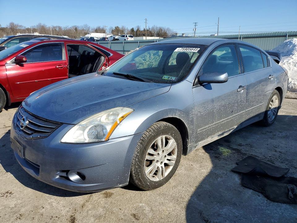 2011 Nissan Altima Base