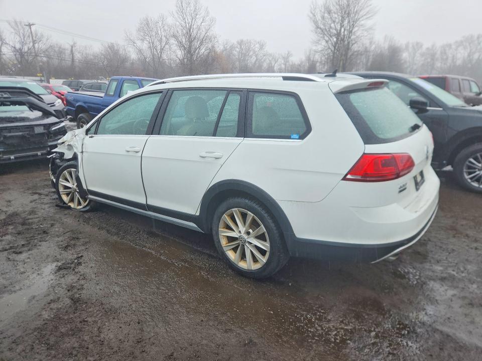 2017 Volkswagen Golf Alltrack s