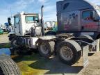 2016 Mack CXU613 Semi Truck