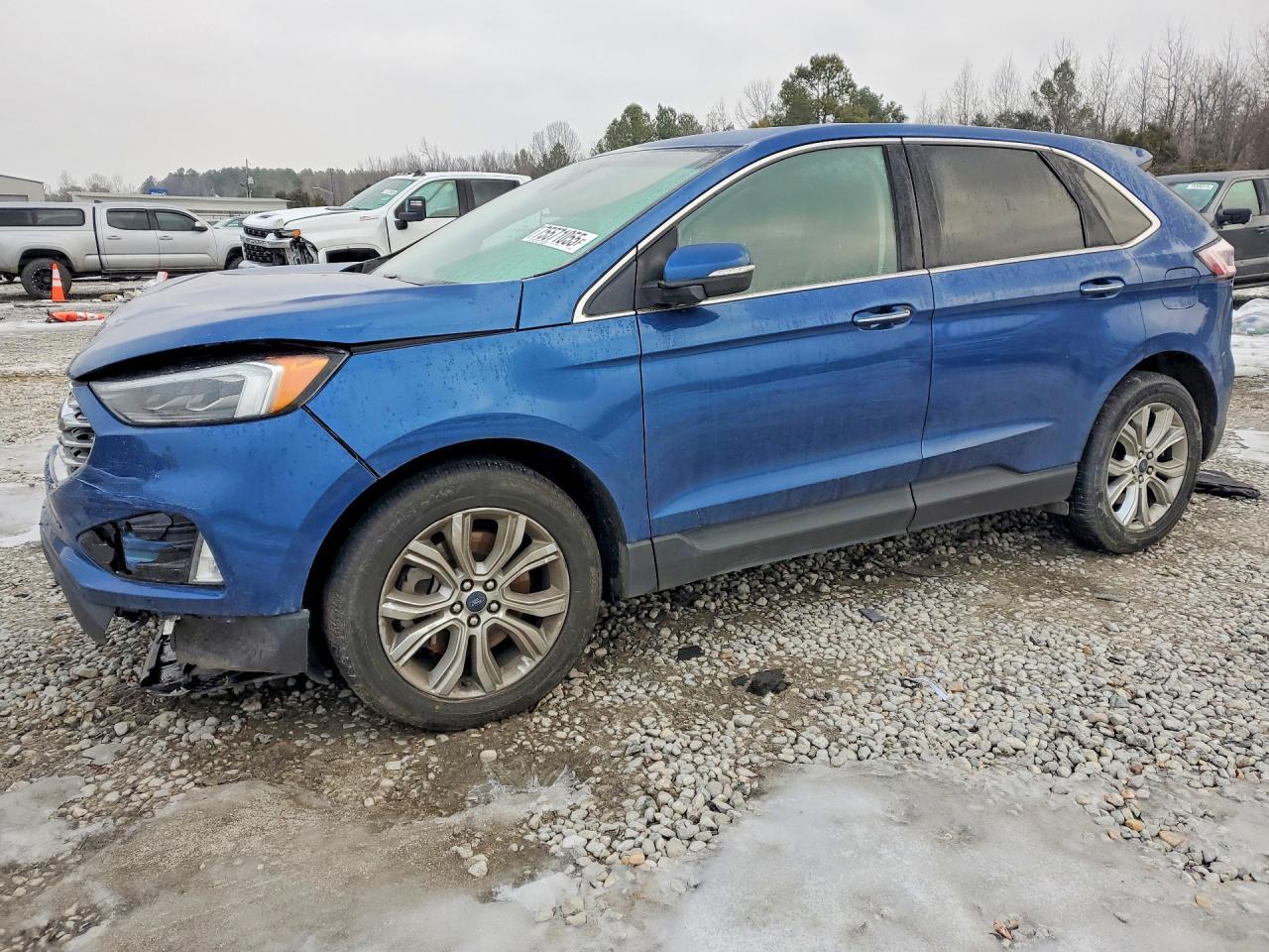2022 Ford Edge Titanium