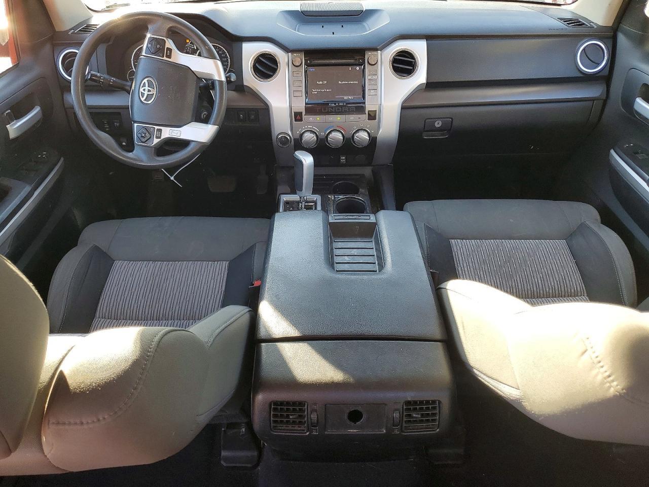 2015 Toyota Tundra SR5