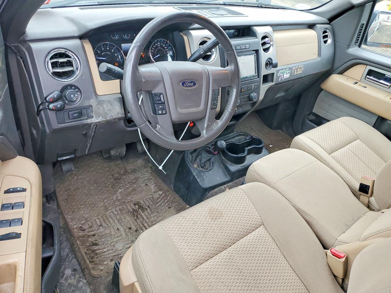 2011 Ford F150 Super cab