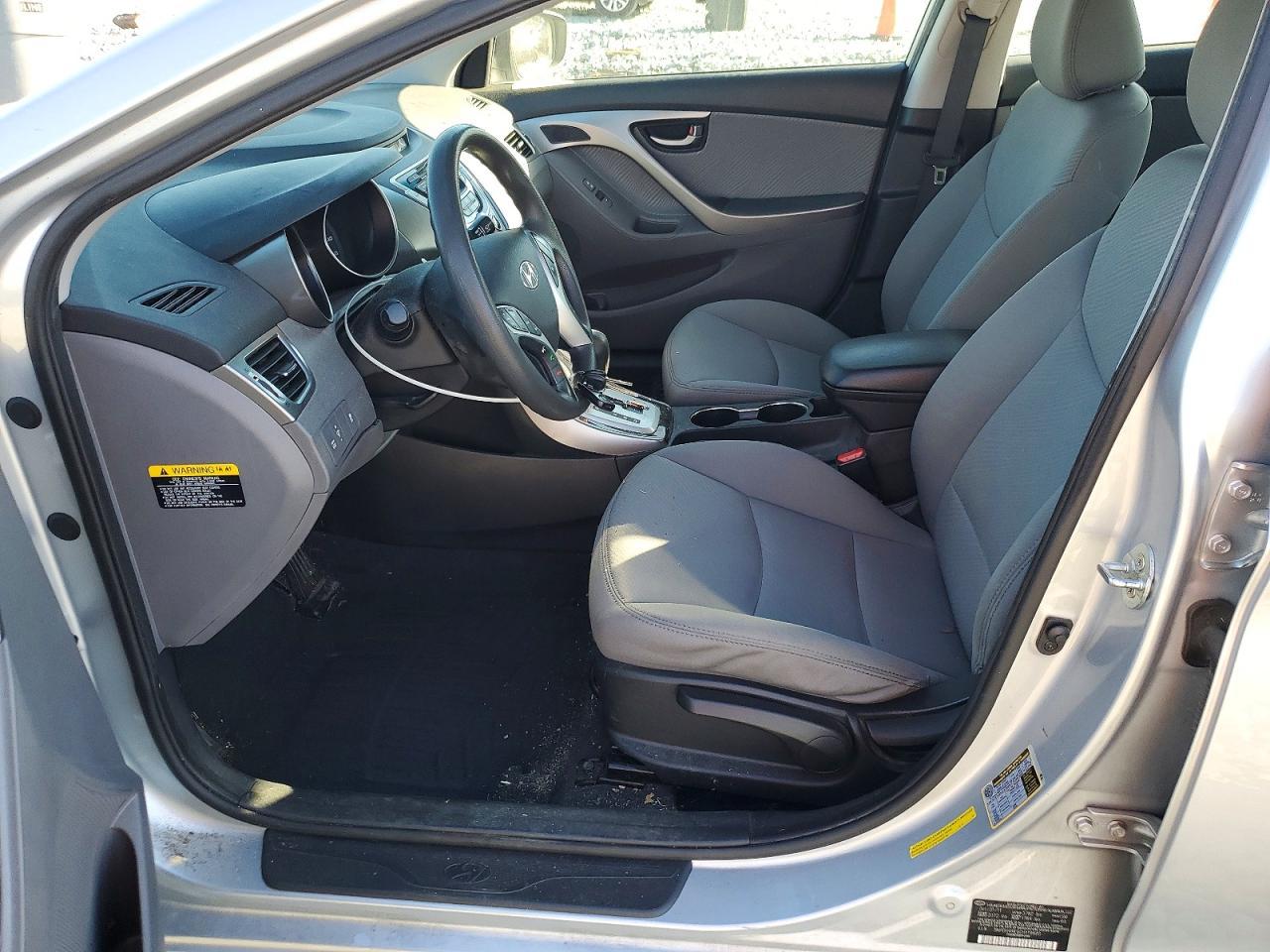 2012 Hyundai Elantra gls