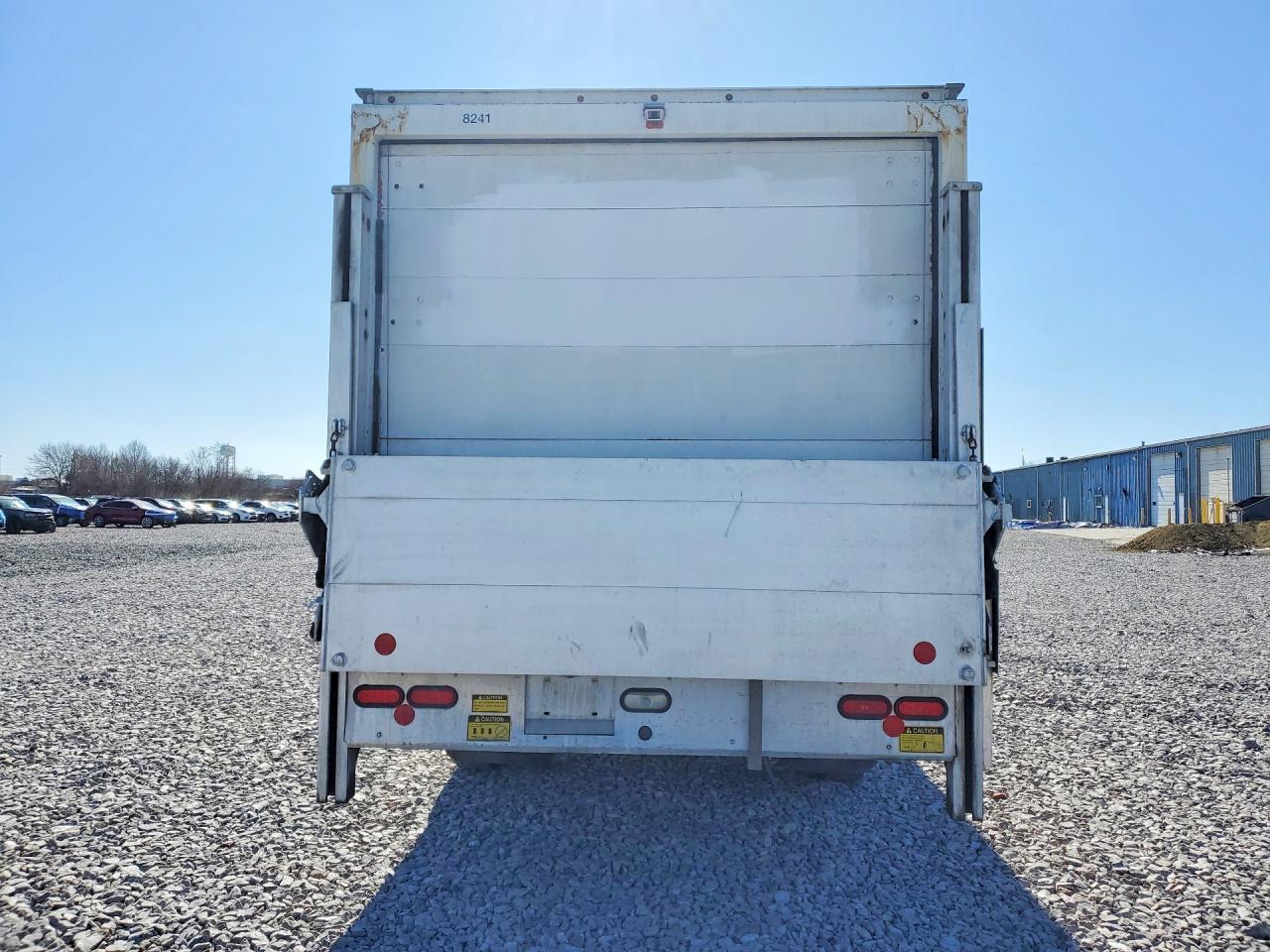 2016 Freightliner Business Class M2 box Truck