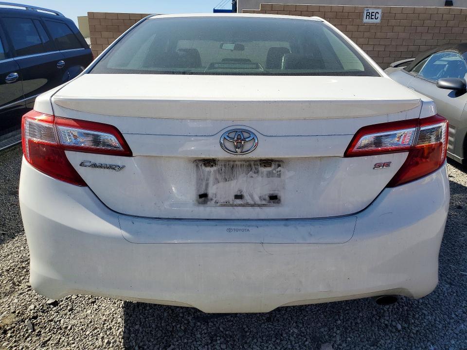 2013 Toyota Camry l