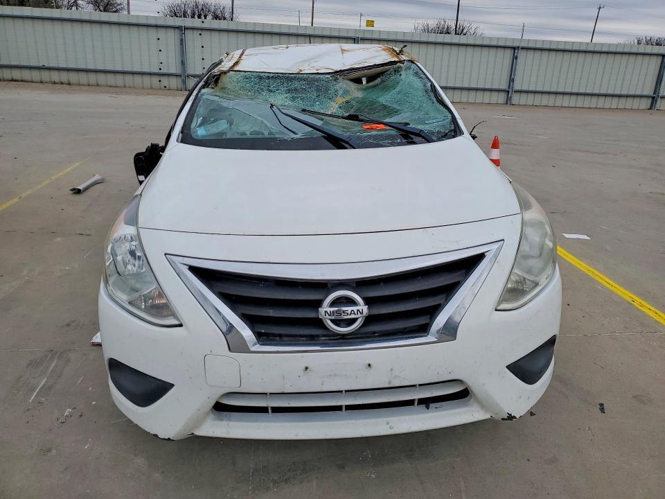2019 Nissan Versa s