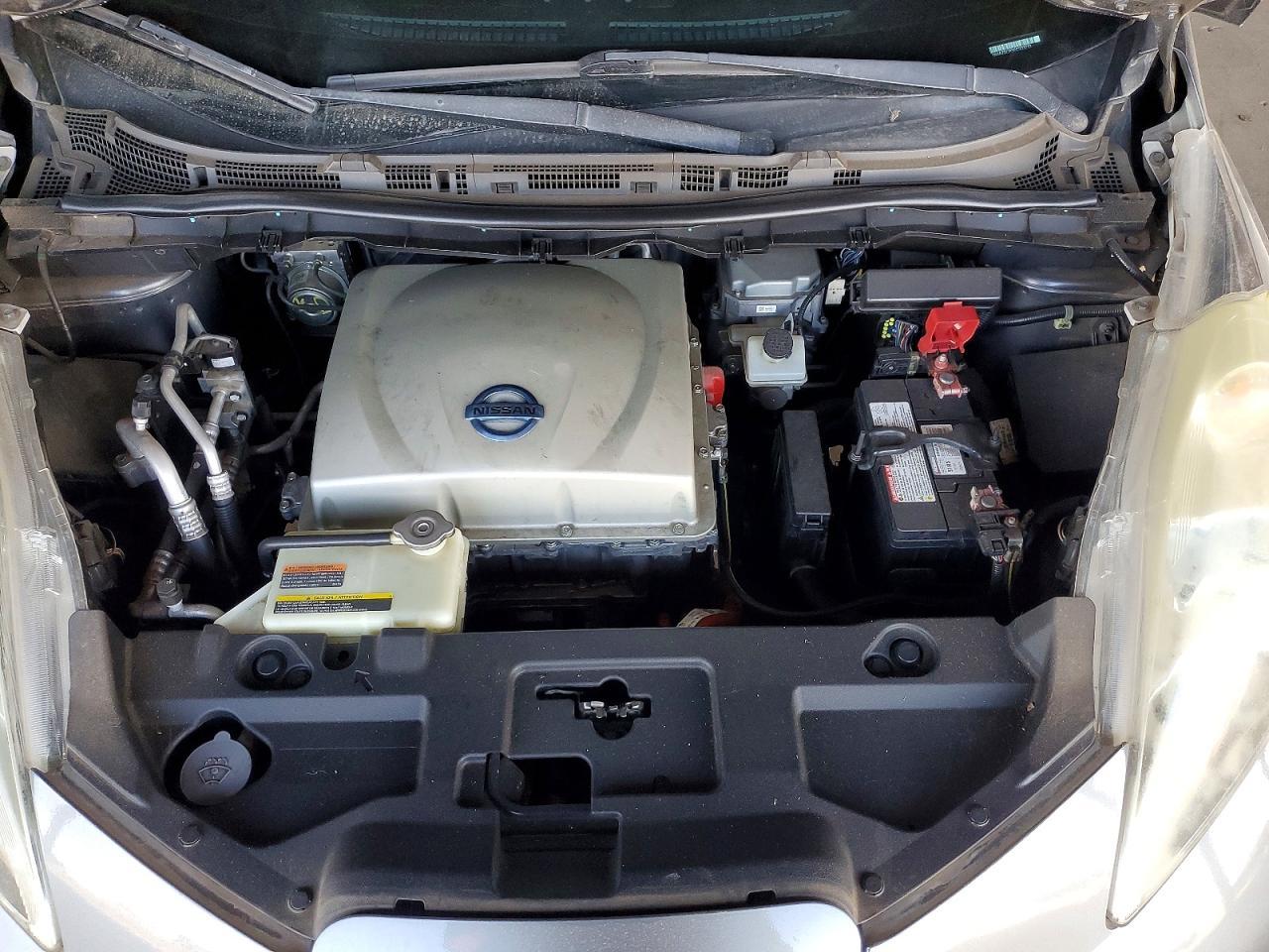 2015 Nissan Leaf s