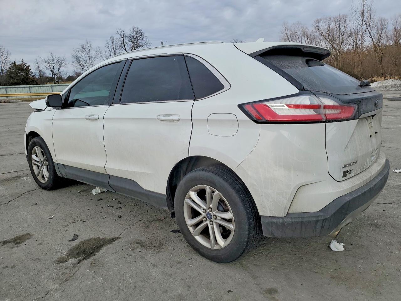 2019 Ford Edge sel