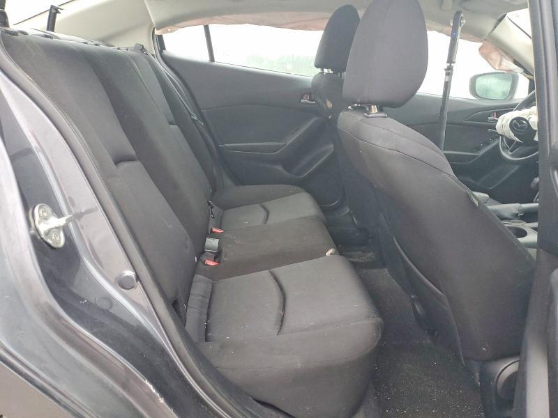 2015 Mazda 3 sv