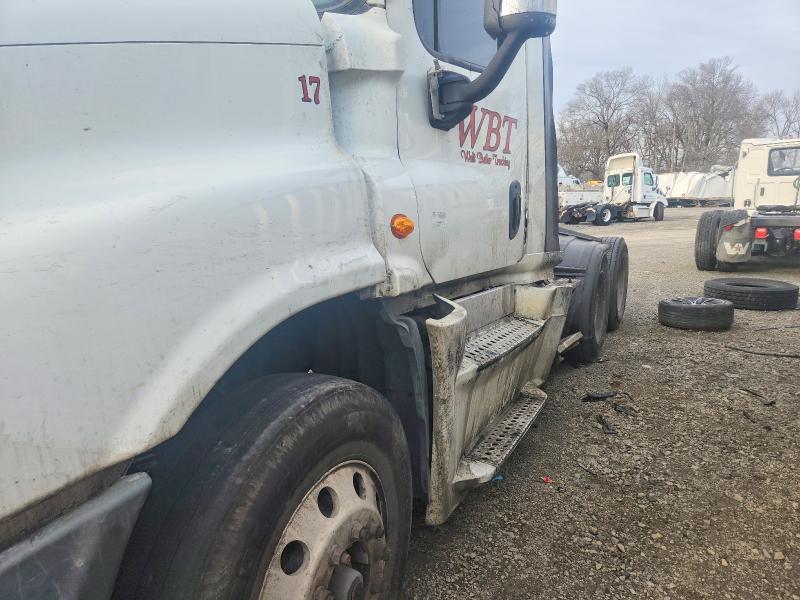 2016 Freightliner Cascadia 125 Semi Truck