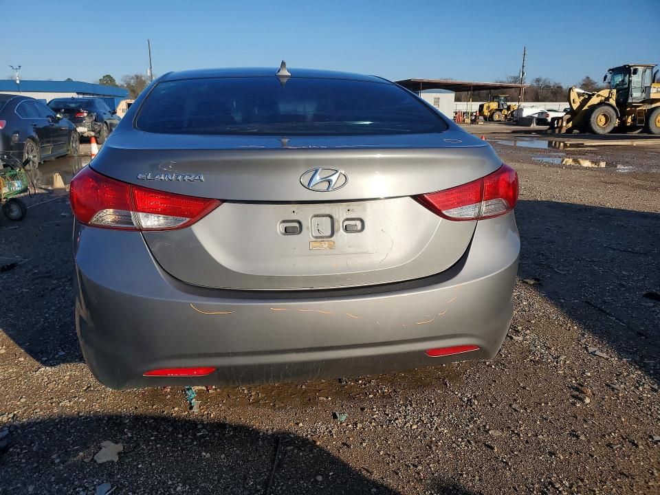 2012 Hyundai Elantra gls