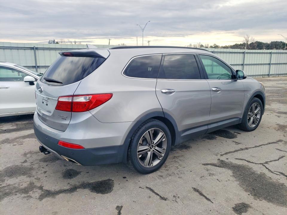 2014 Hyundai Santa fe gls