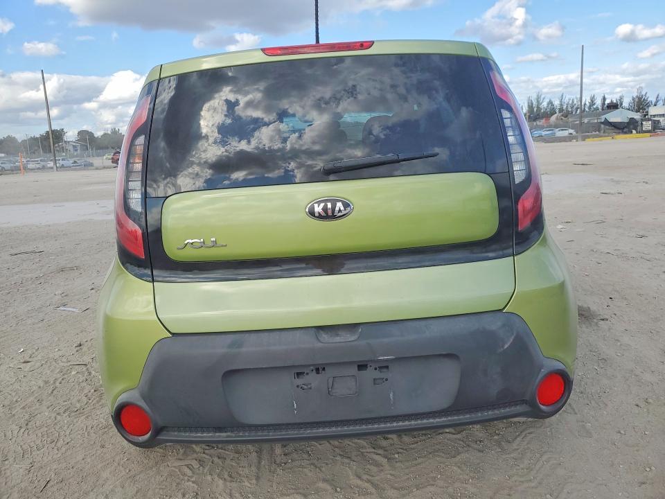 2016 KIA Soul Base