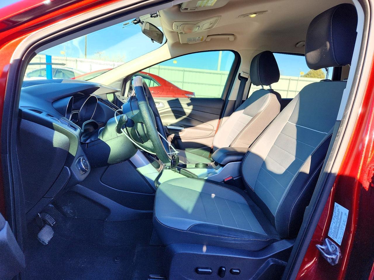 2014 Ford Escape se