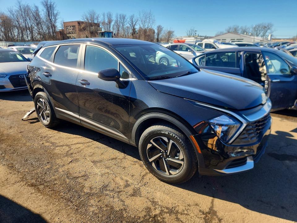 2023 KIA Sportage lx