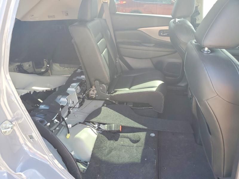 2023 Nissan Murano sv