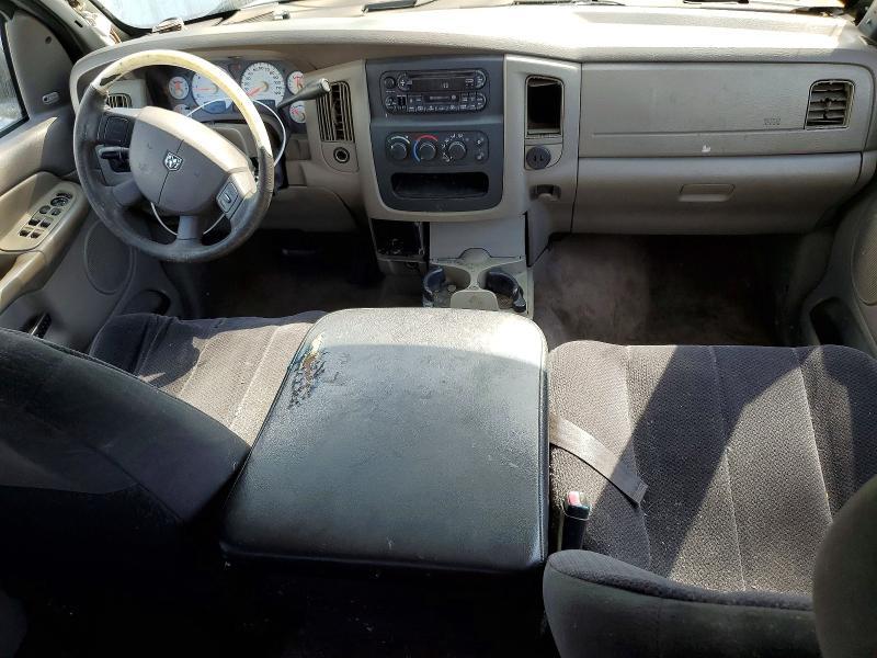 2004 Dodge RAM 1500 ST