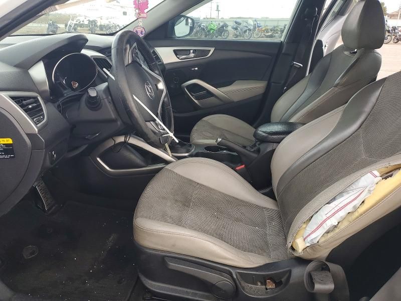 2013 Hyundai Veloster Base