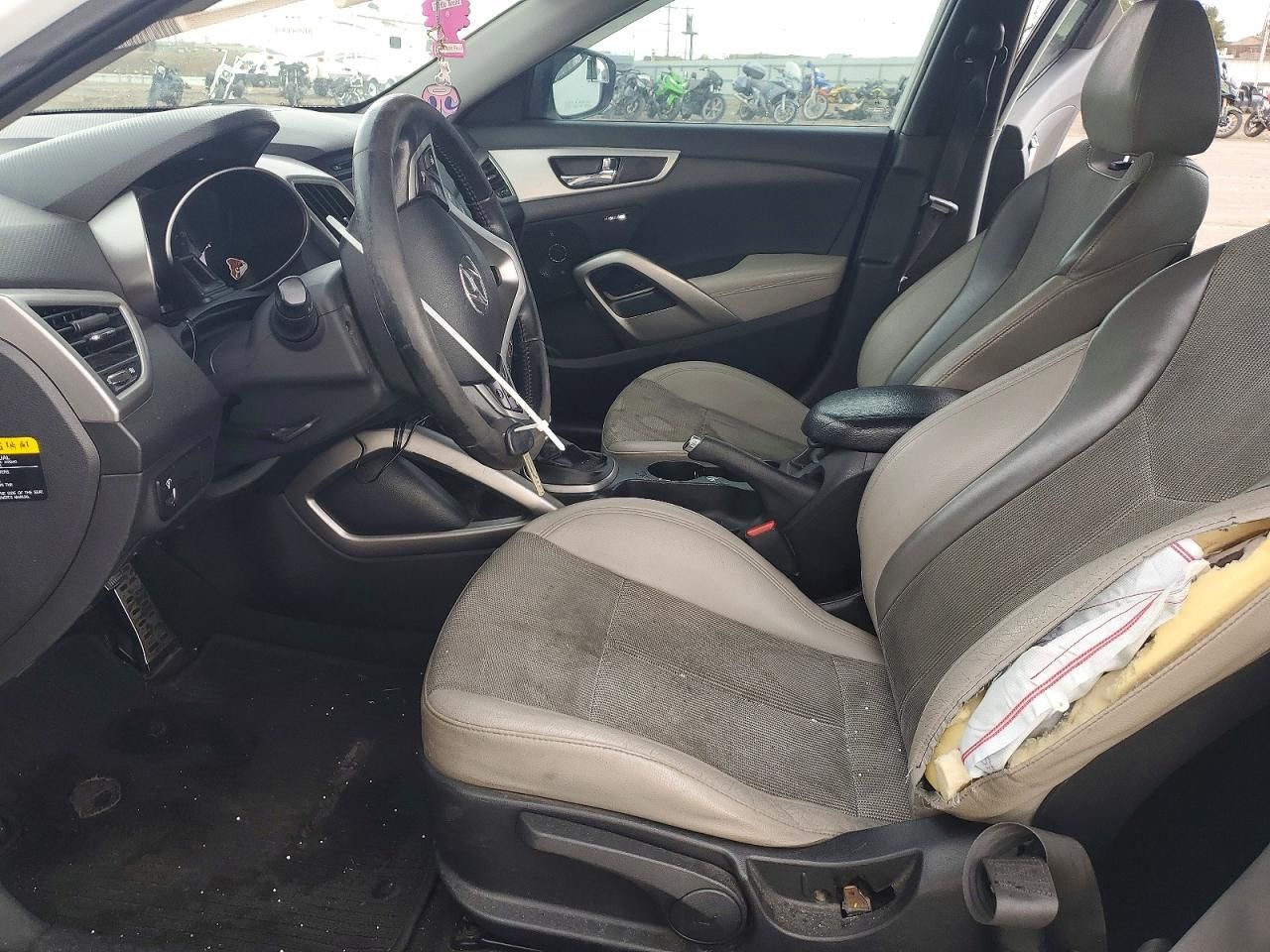 2013 Hyundai Veloster Base