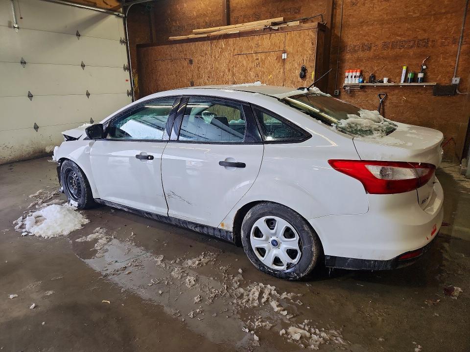 2014 Ford Focus s