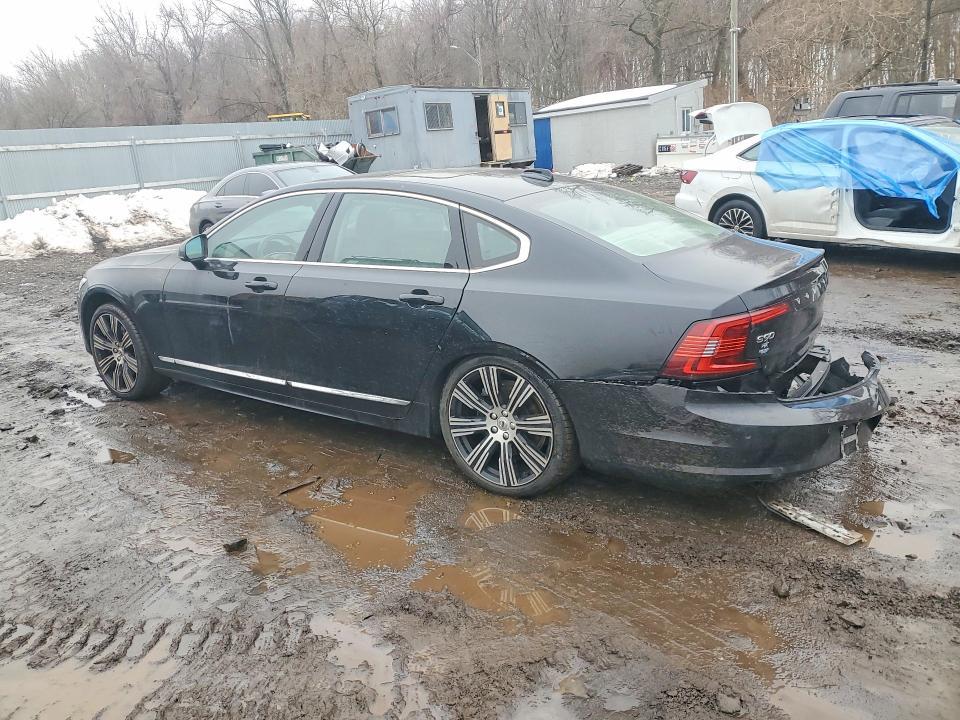 2023 Volvo S90 Ultimate