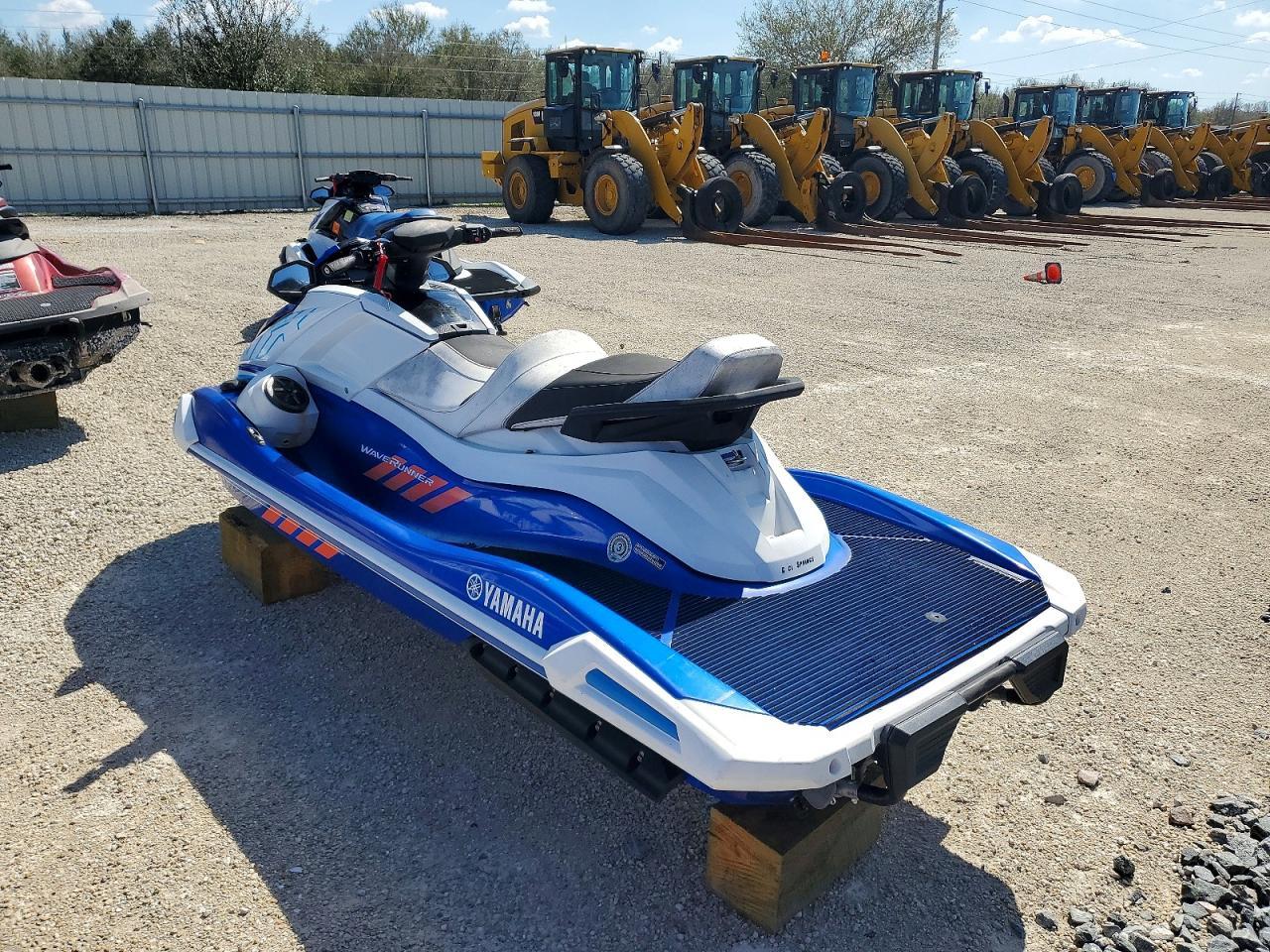 2022 Yamaha Vxcriuiser