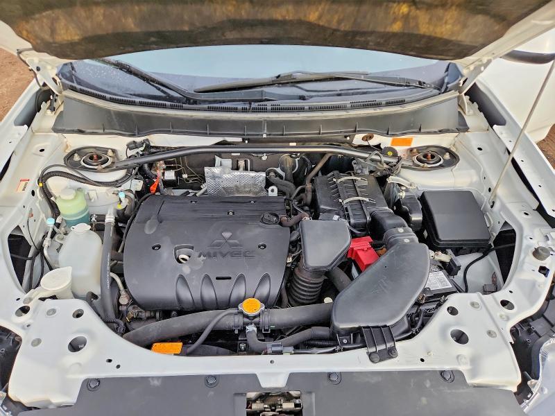 2011 Mitsubishi Outlander es
