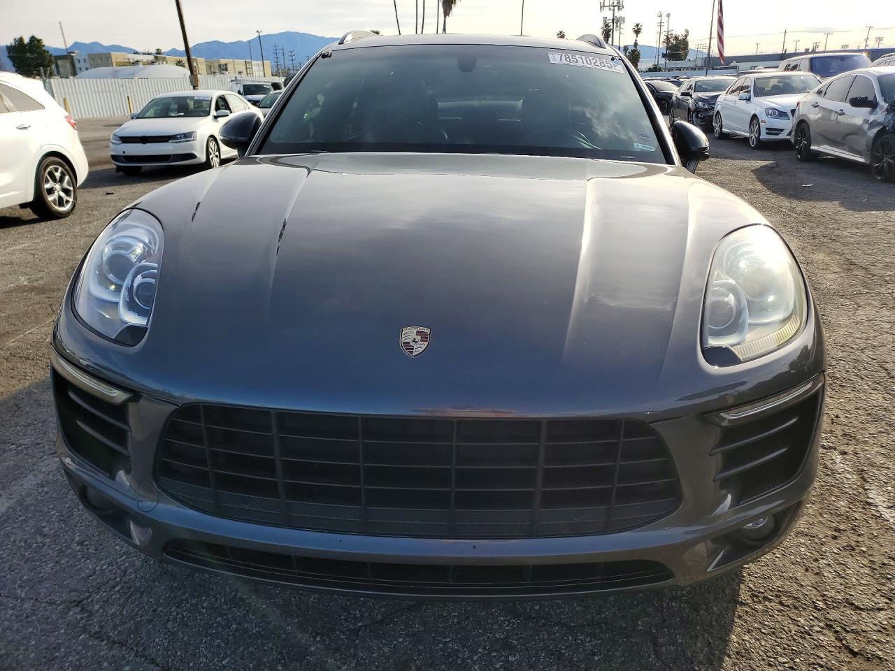 2016 Porsche Macan s