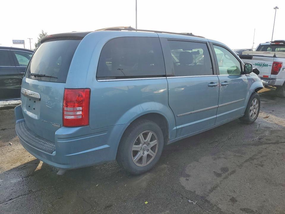 2010 Chrysler Town & Country Touring
