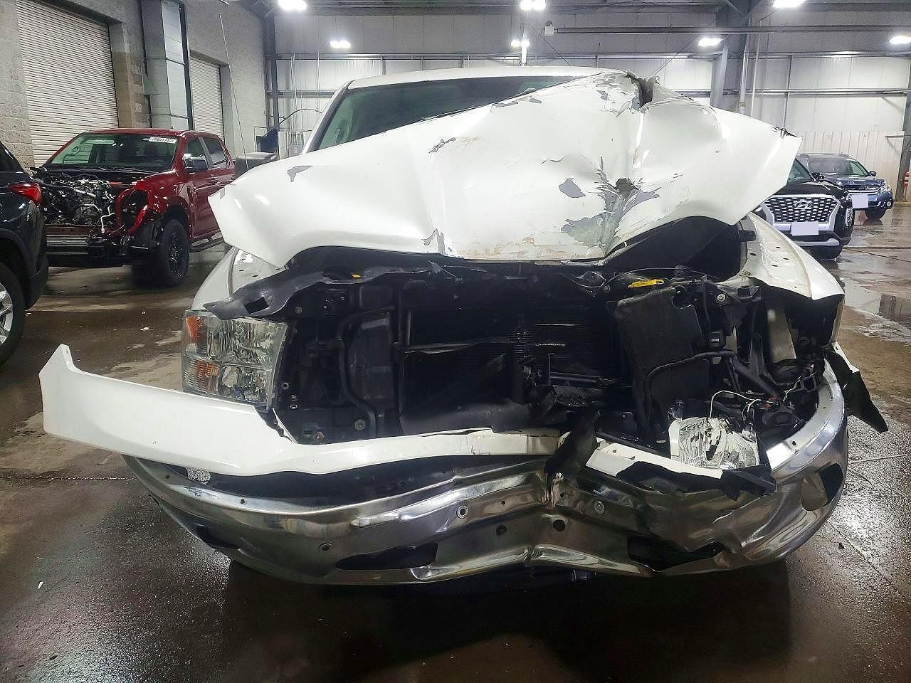 2014 Dodge RAM 1500 SLT