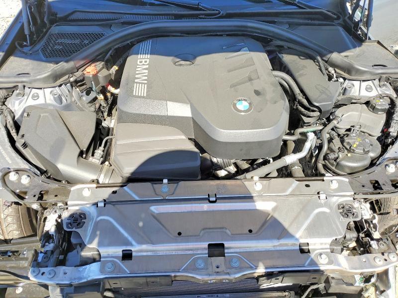 2025 BMW 330i