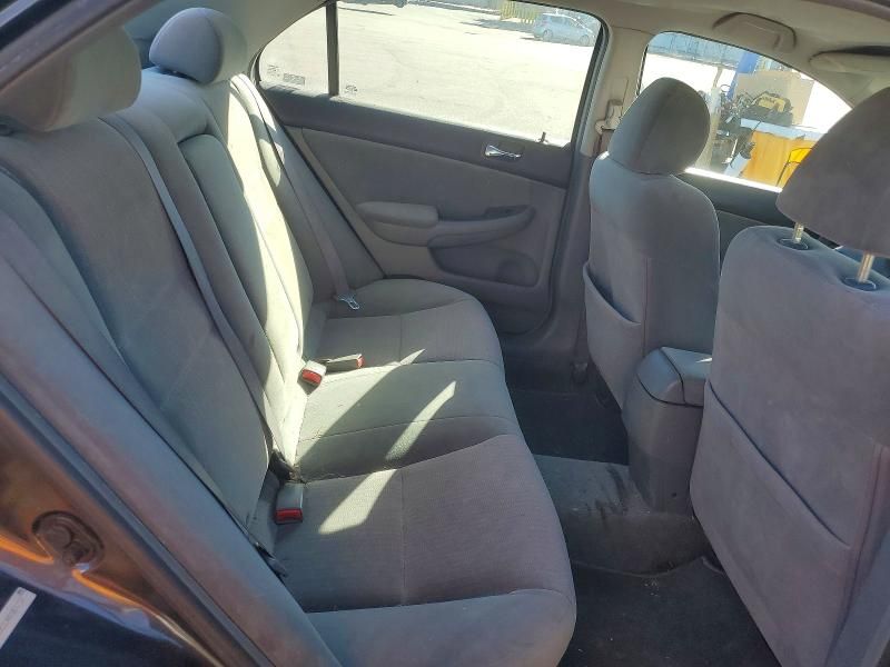 2004 Honda Accord lx