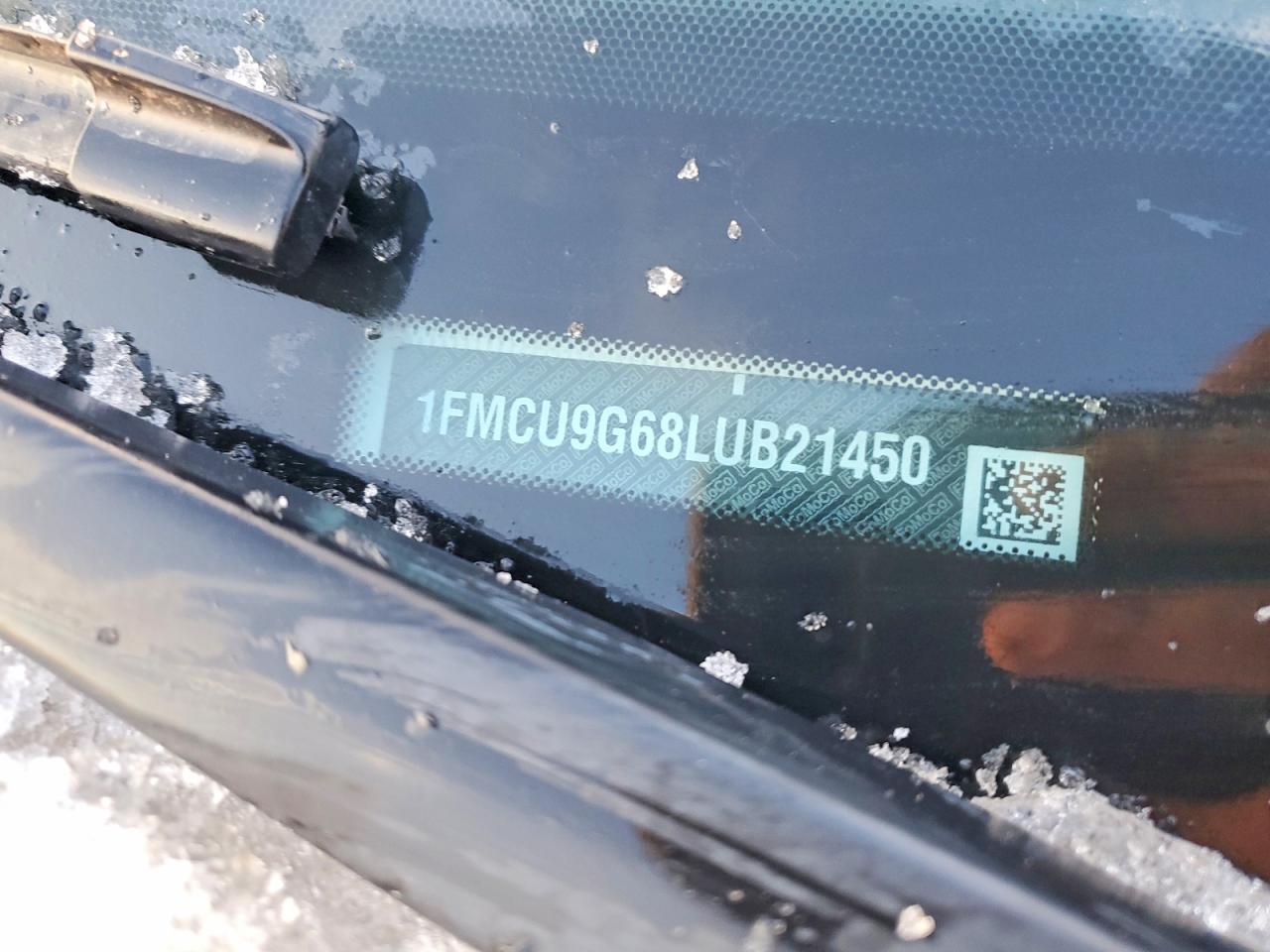 2020 Ford Escape se