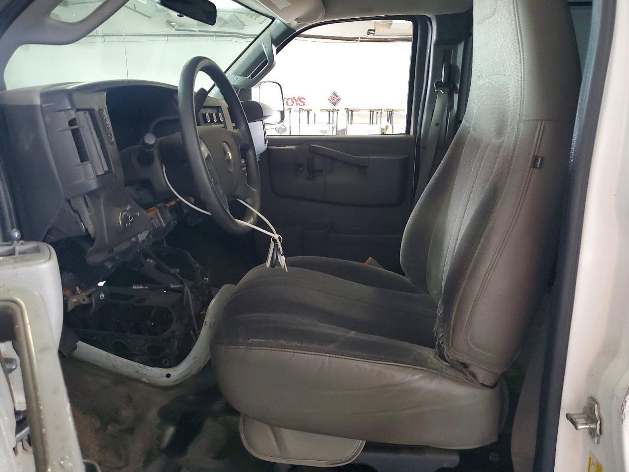 2016 Chevrolet Express 3500 Cargo Delivery Van