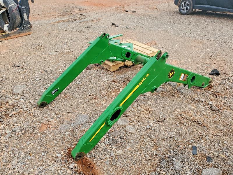 2021 John Deere 520M Loader
