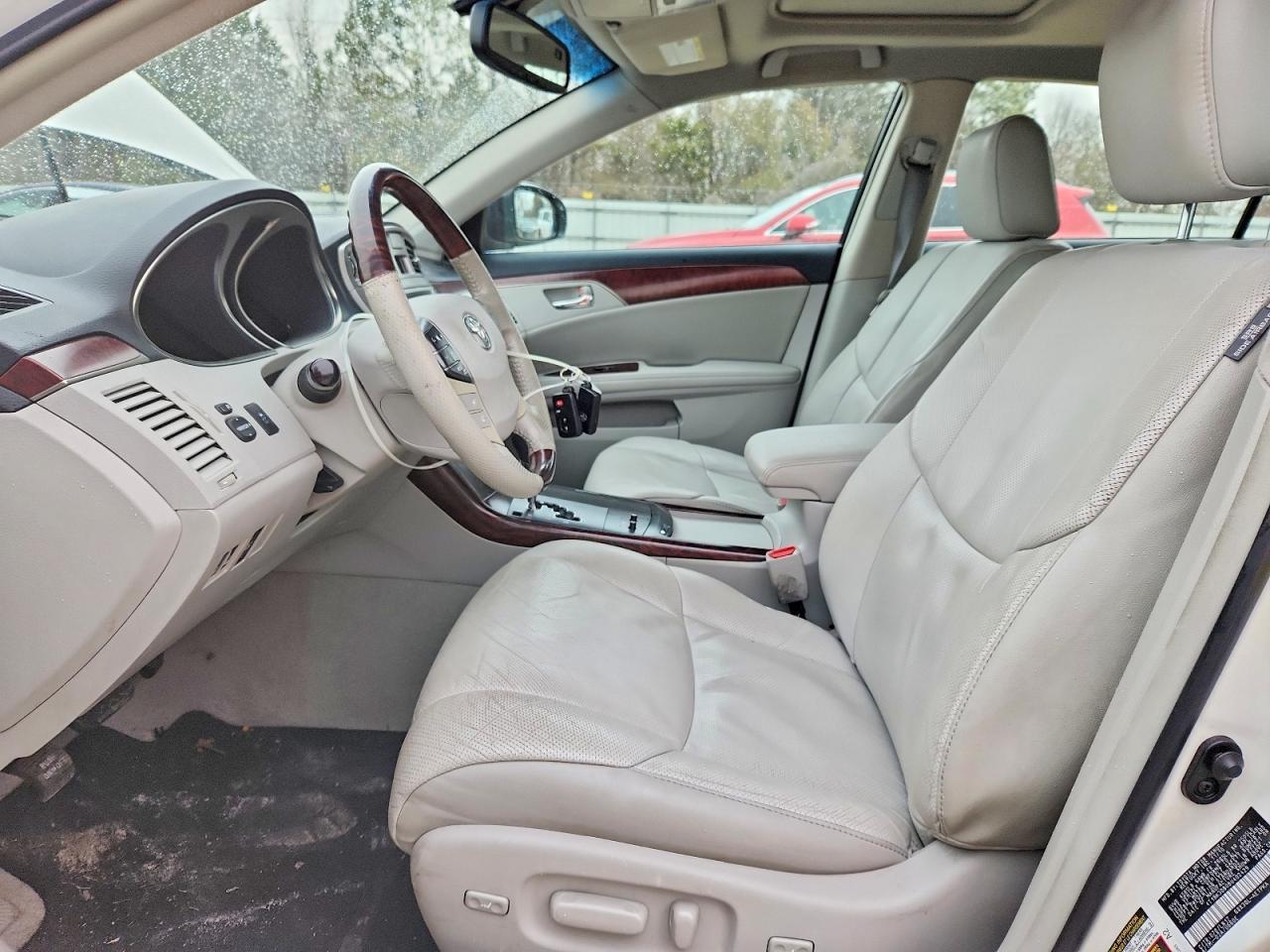 2011 Toyota Avalon Base