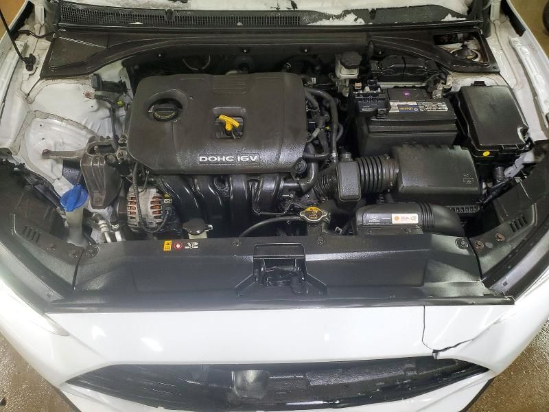 2019 Hyundai Veloster Base