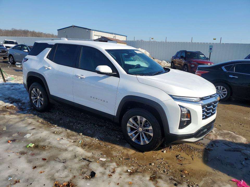 2025 Chevrolet Equinox lt
