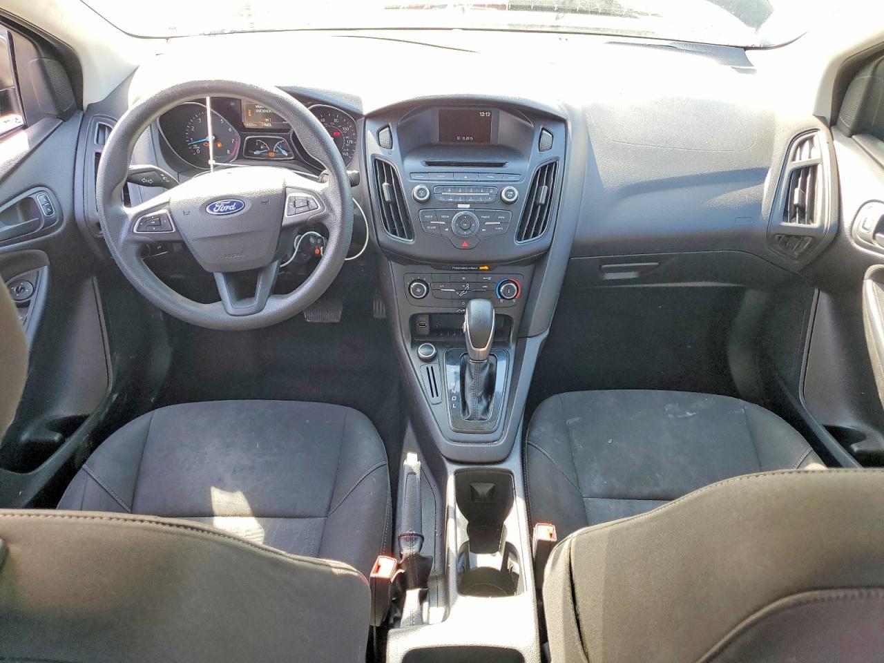2015 Ford Focus s