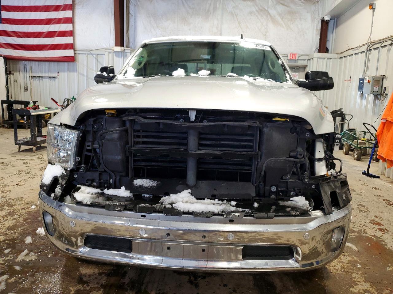 2016 Dodge Ram 1500 slt