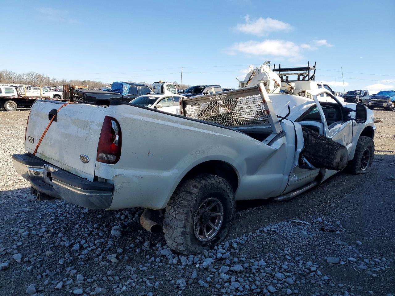 2003 Ford F350 SRW Super Duty