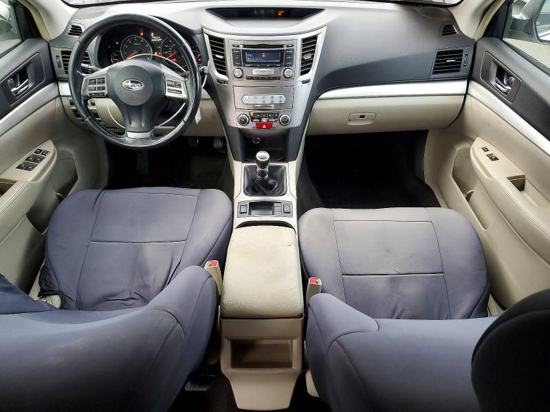 2013 Subaru Outback 2.5i Premium