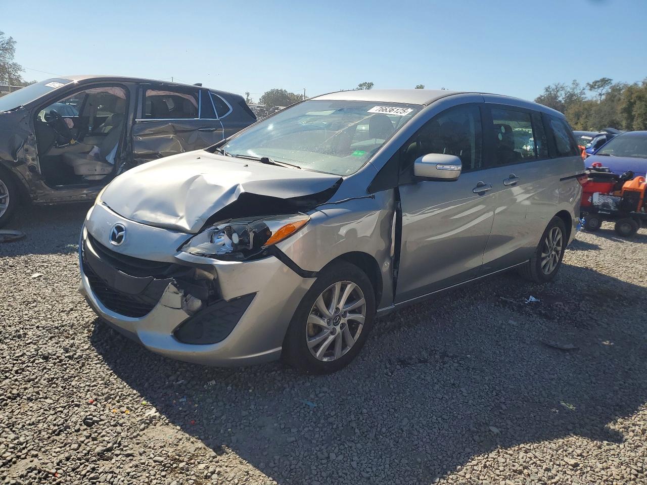 2015 Mazda 5 Sport