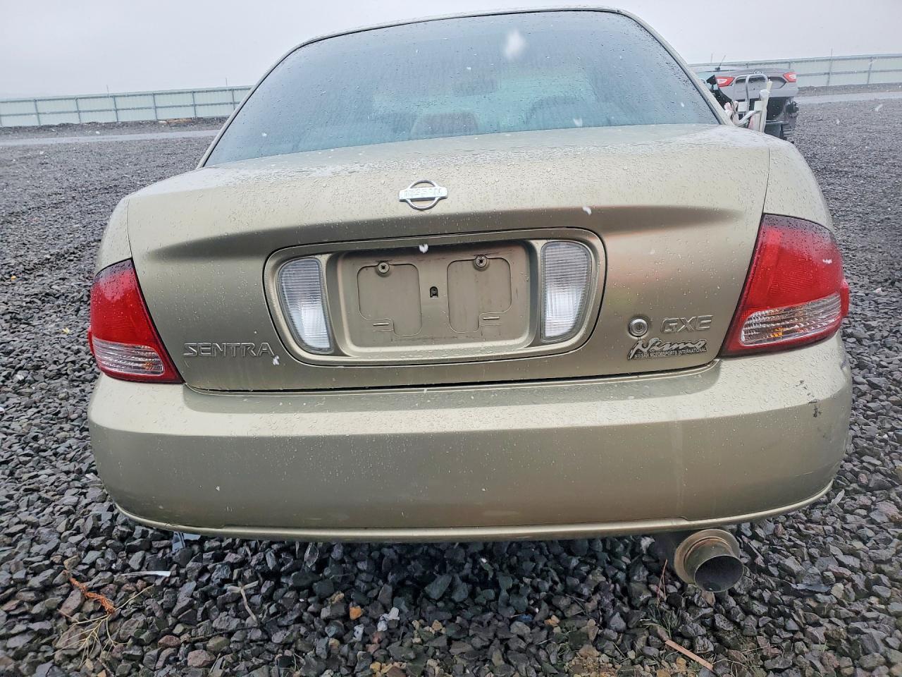2001 Nissan Sentra xe