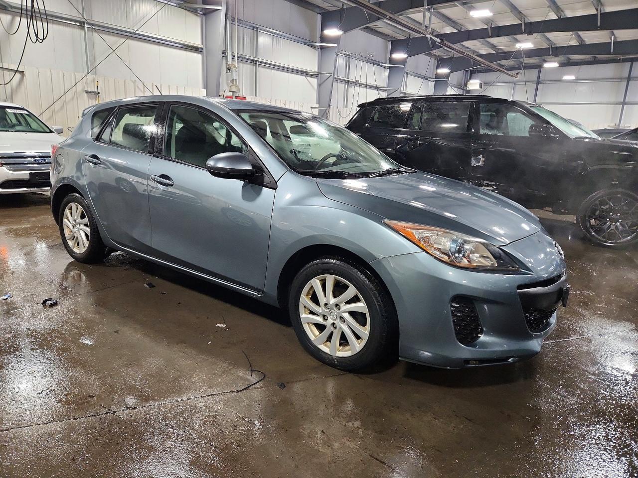 2012 Mazda 3 I